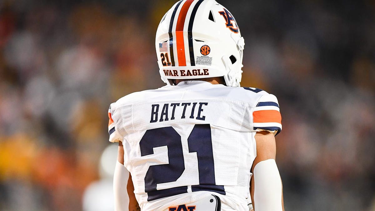 Auburn running back wounded in deadly Florida shooting: reports