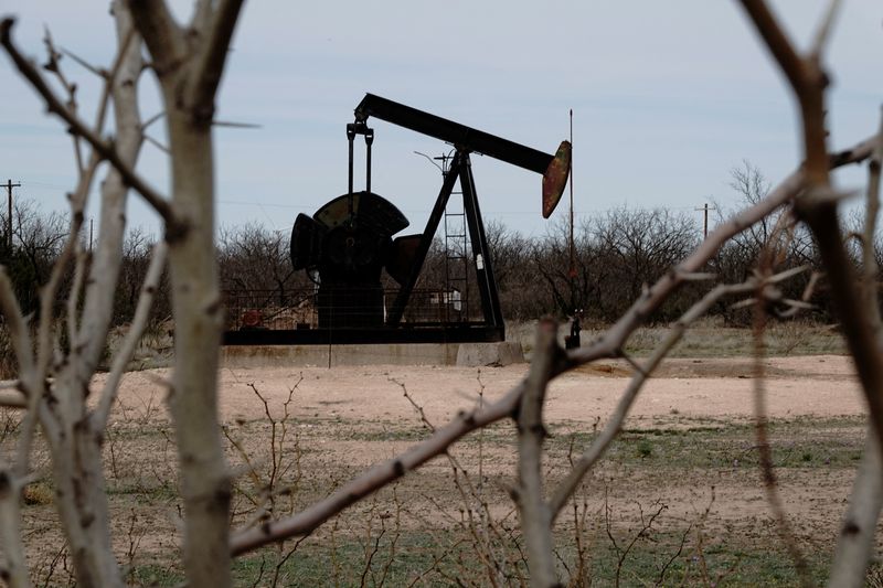 US natgas prices slide 2% to 2-week low on record output, Waha turns negative