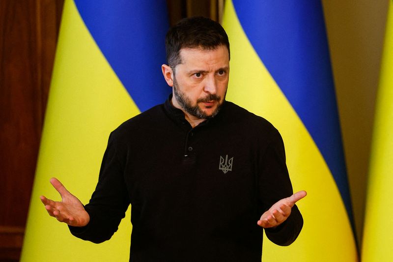 Zelenskiy calls for blocking Moscow’s attempts to drag out war after Putin-Trump call